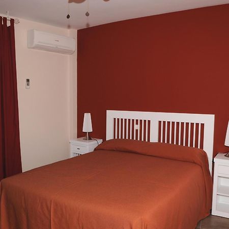 Ferienwohnung Edificio Reyes La Adrada Exterior foto