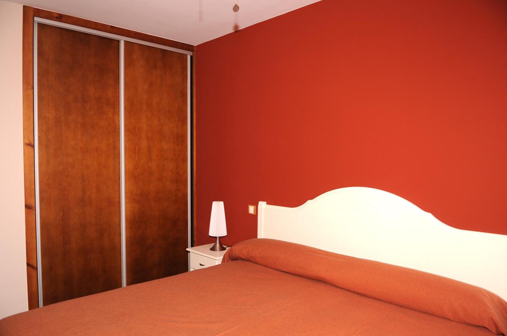 Ferienwohnung Edificio Reyes La Adrada Exterior foto